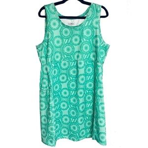 L.L. Bean Green Sleeveless Activewear Stretchy Dress Zip Pocket Outdoors Size L
